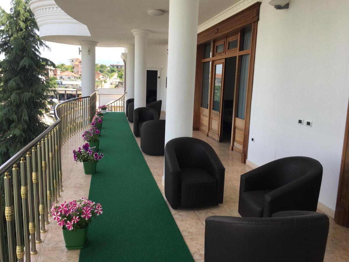 Julton Events Hotel Domje Exterior photo